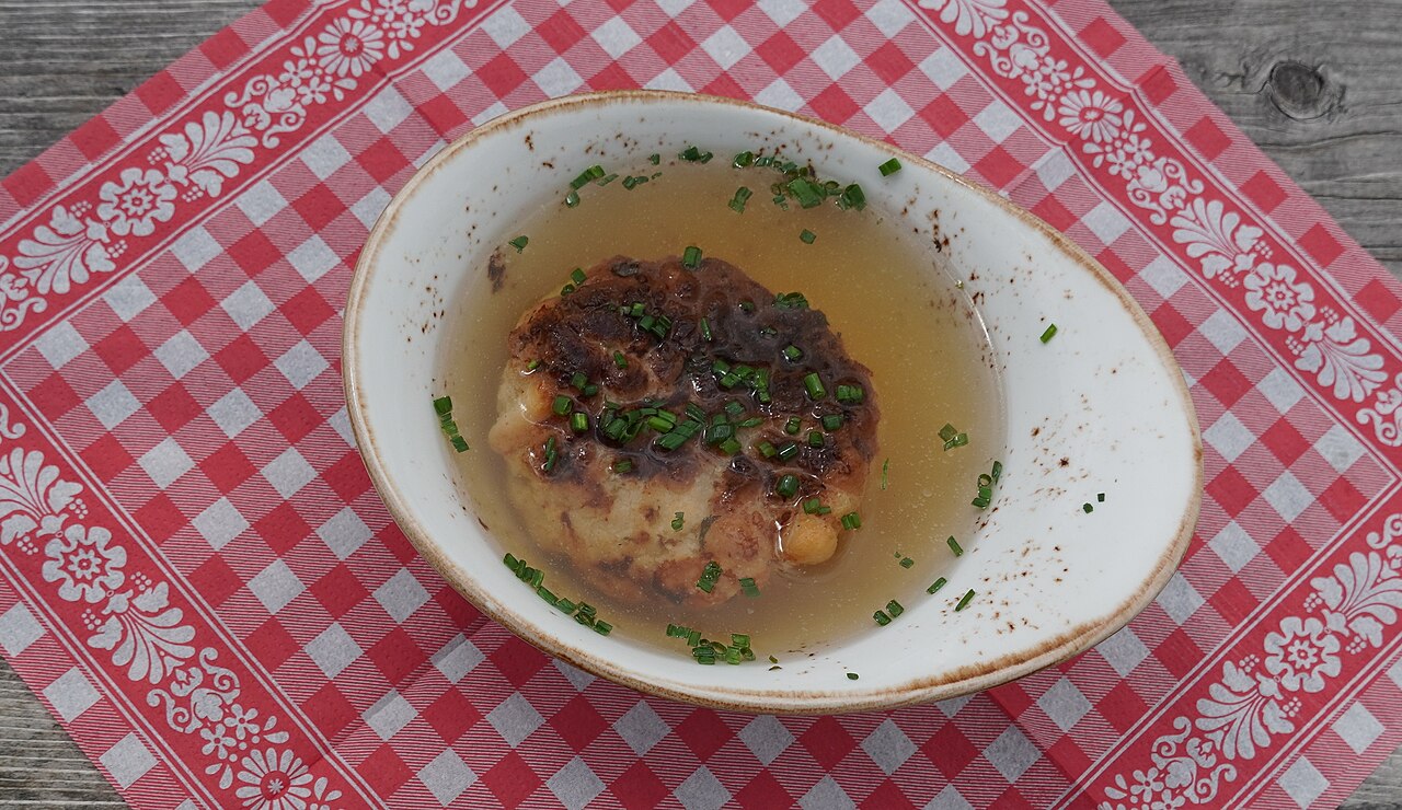 Kaspressknödel Suppe